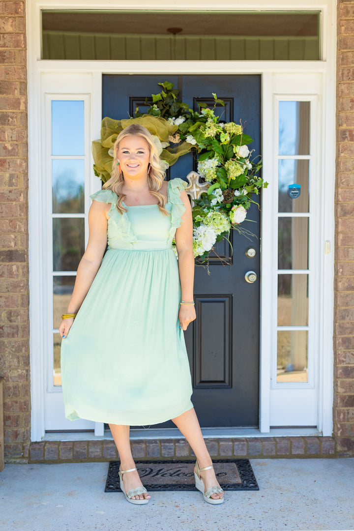 she sky dresses & Ruffle Sleeve Woven Midi Easter Dress with Tie Back Detail L TYPE_Long Sleeve Size:US 20 / UK 24 It is crafted from 7 Foot King Noble
