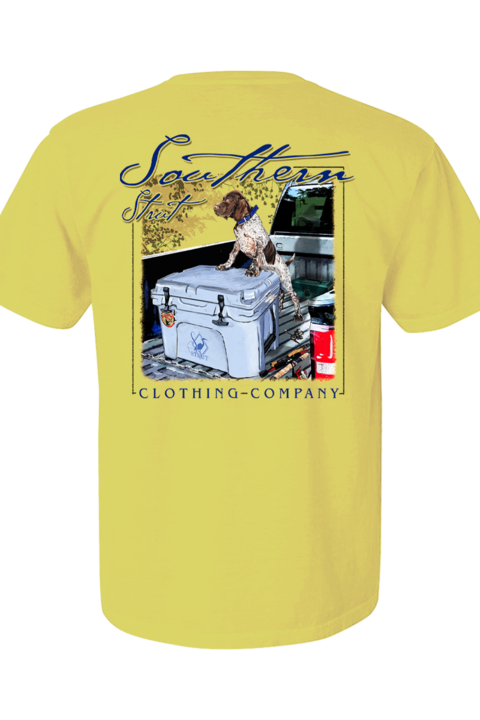 Gabby's Pointer In Back Of Truck - Short Sleeve T-Shirt by Southern Strut
